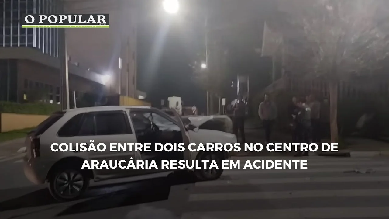 Colisão entre dois carros no centro de Araucária resulta em acidente