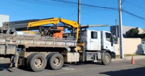Obras da Copel em Araucária causam interrupções na rede de energia elétrica e internet