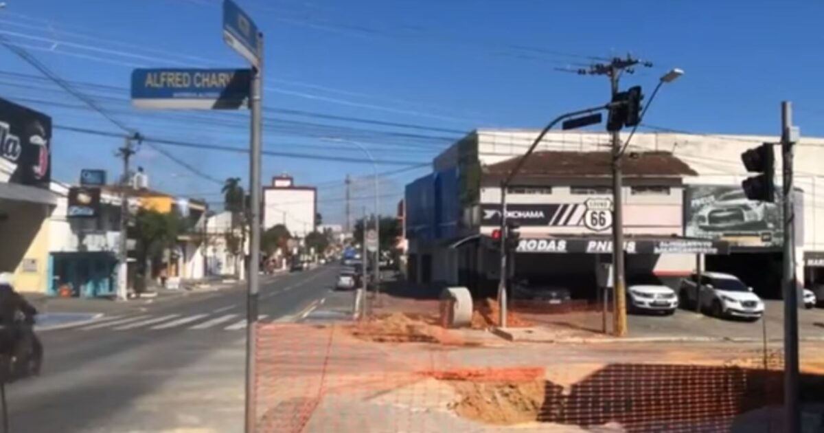 Obras de drenagem na região central seguem por mais alguns meses