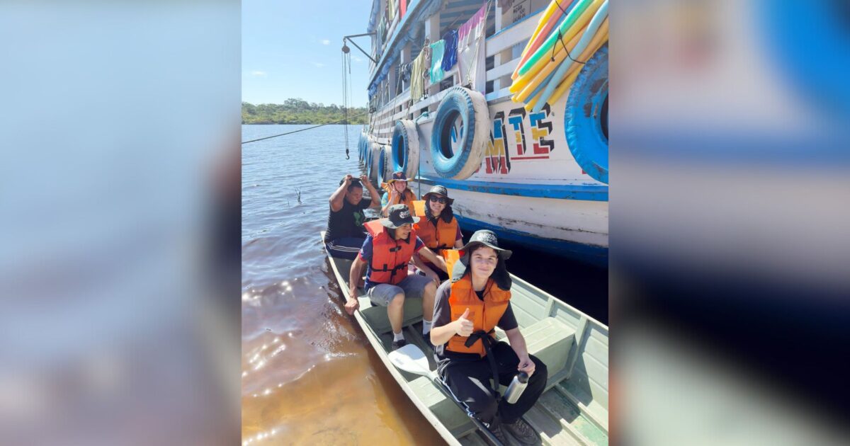 Alunos do Colégio Adventista Araucária realizaram missão humanitária no Amazonas e no Paraguai