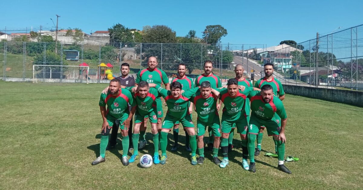 Coimbra perde para o Old Boys no 1º jogo das oitavas do Intermunicipal e se complica