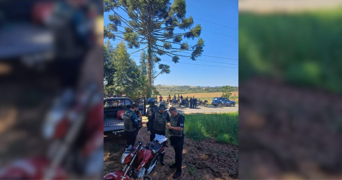 Quatro motociclistas vão presos após praticar direção perigosa na Estrada do Tietê