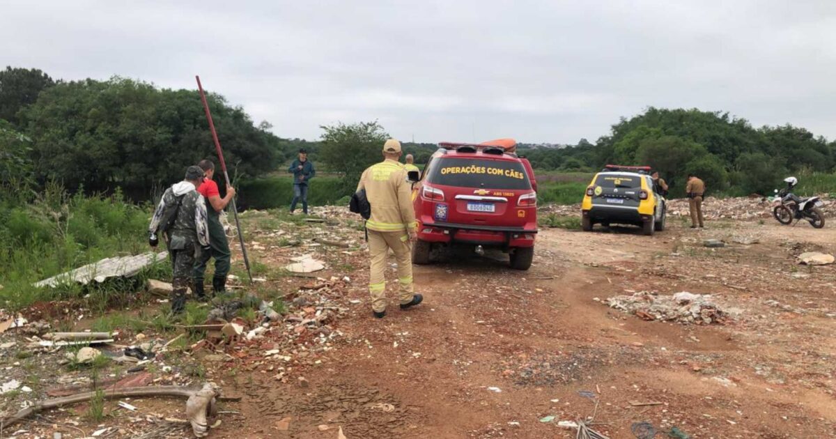 Corpo encontrado nas cavas de Palmital foi identificado e crime pode ter relação com assassinato de jovem no Campina da Barra