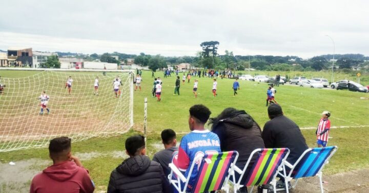Festas divertiram as crianças em várias comunidades de Araucária