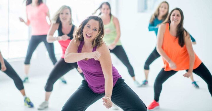 Sábado tem aulão de dança em alusão ao Outubro Rosa na Praça da Bíblia
