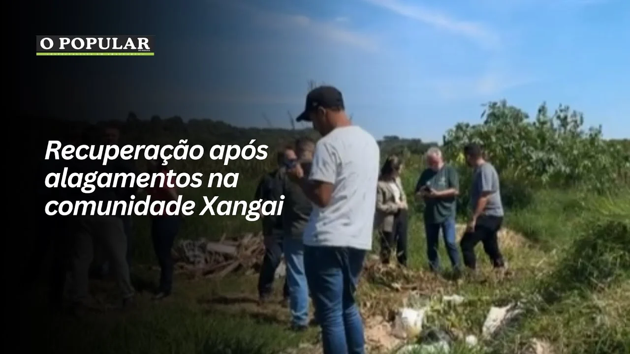 Recuperação após alagamentos na comunidade Xangai