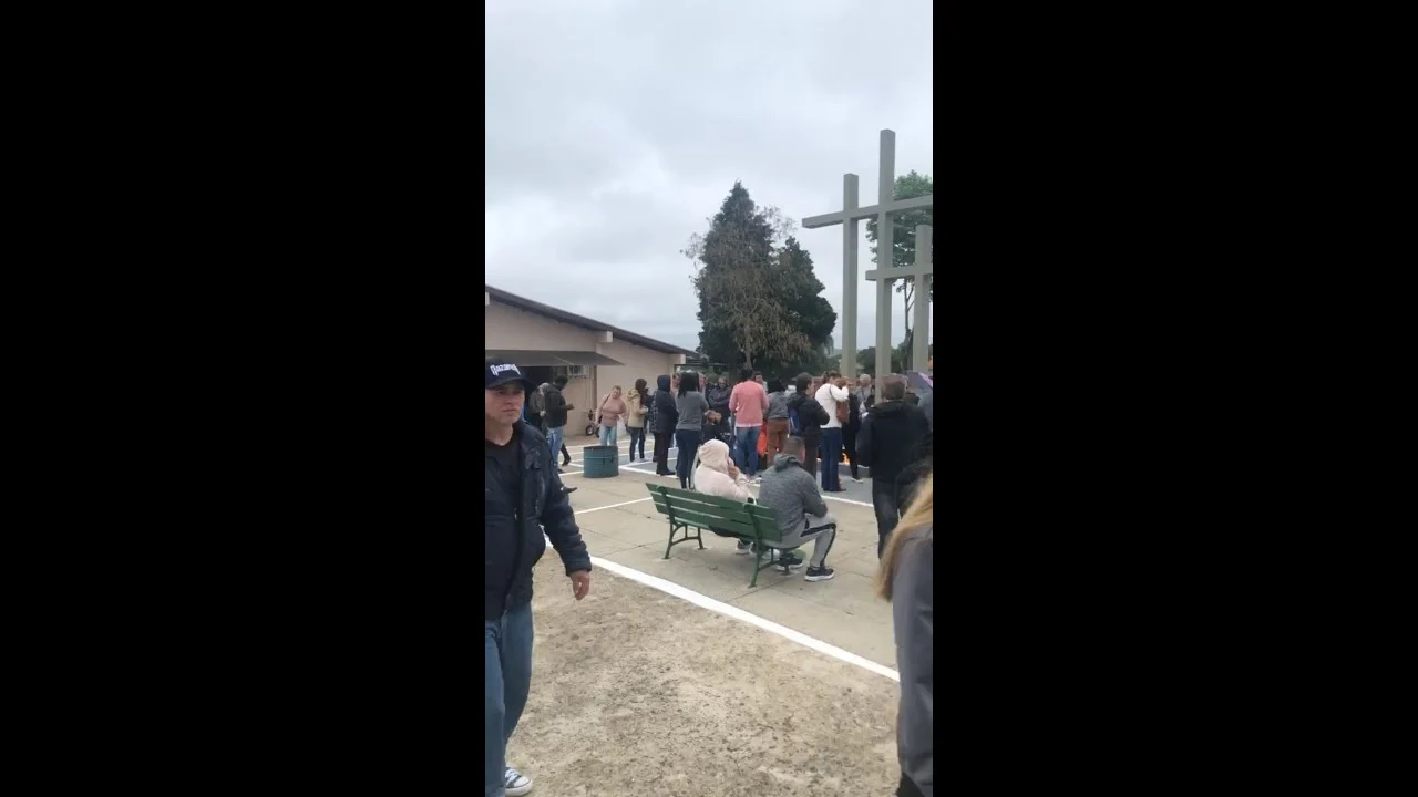Dia de Finados aumenta movimento no Cemitério Municipal Jardim Independência