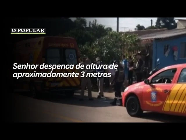 Senhor despenca de altura de aproximadamente 3 metros