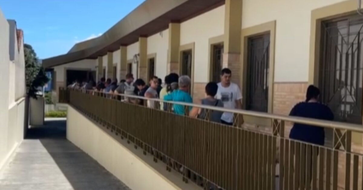 Mutirão de vagas para trabalhar nas praças de pedágio do Paraná