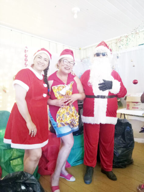 Associação de moradores do Jardim Alvorada realiza ação social de Natal para as crianças