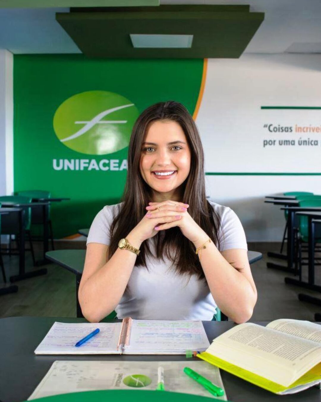 Unifacear lança a “Campanha Bolsa Enem” com descontos que vão até 50%