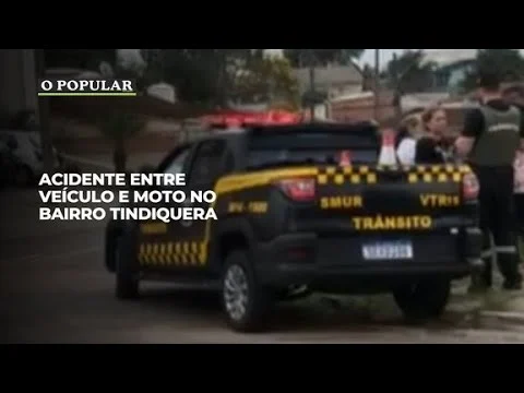 Acidente entre veículo e moto no bairro Tindiquera