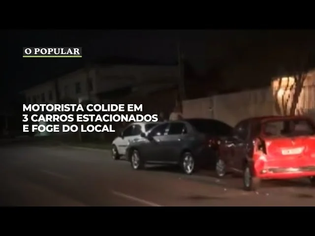 Motorista colide em 3 carros estacionados e foge do local