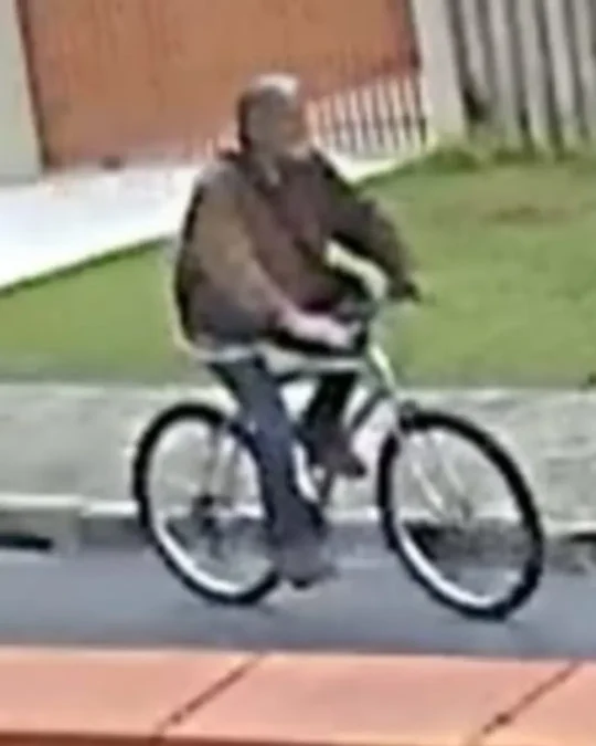 Imagem de destaque - Homem é flagrado invadindo casa e furtando bike no bairro Vila Nova