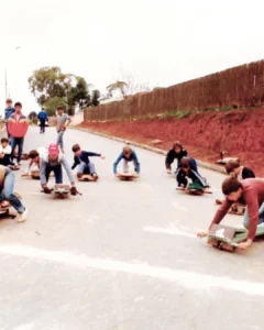 Imagem de destaque - Terezinha Poly: Os carrinhos de rolimã