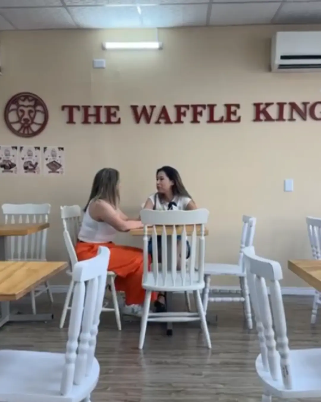 Promoção especial do Dia das Mães na The Waffle King!