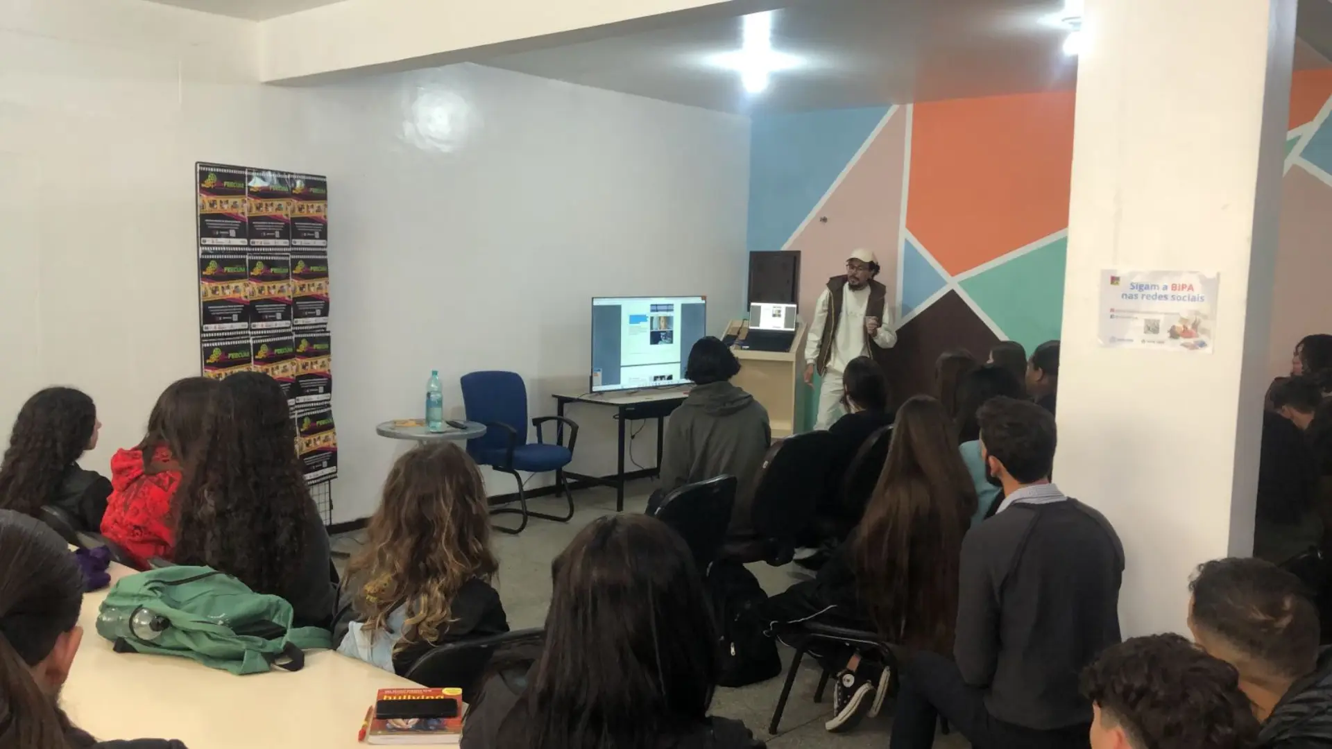 Curso de formação básica em cinema na BIPA