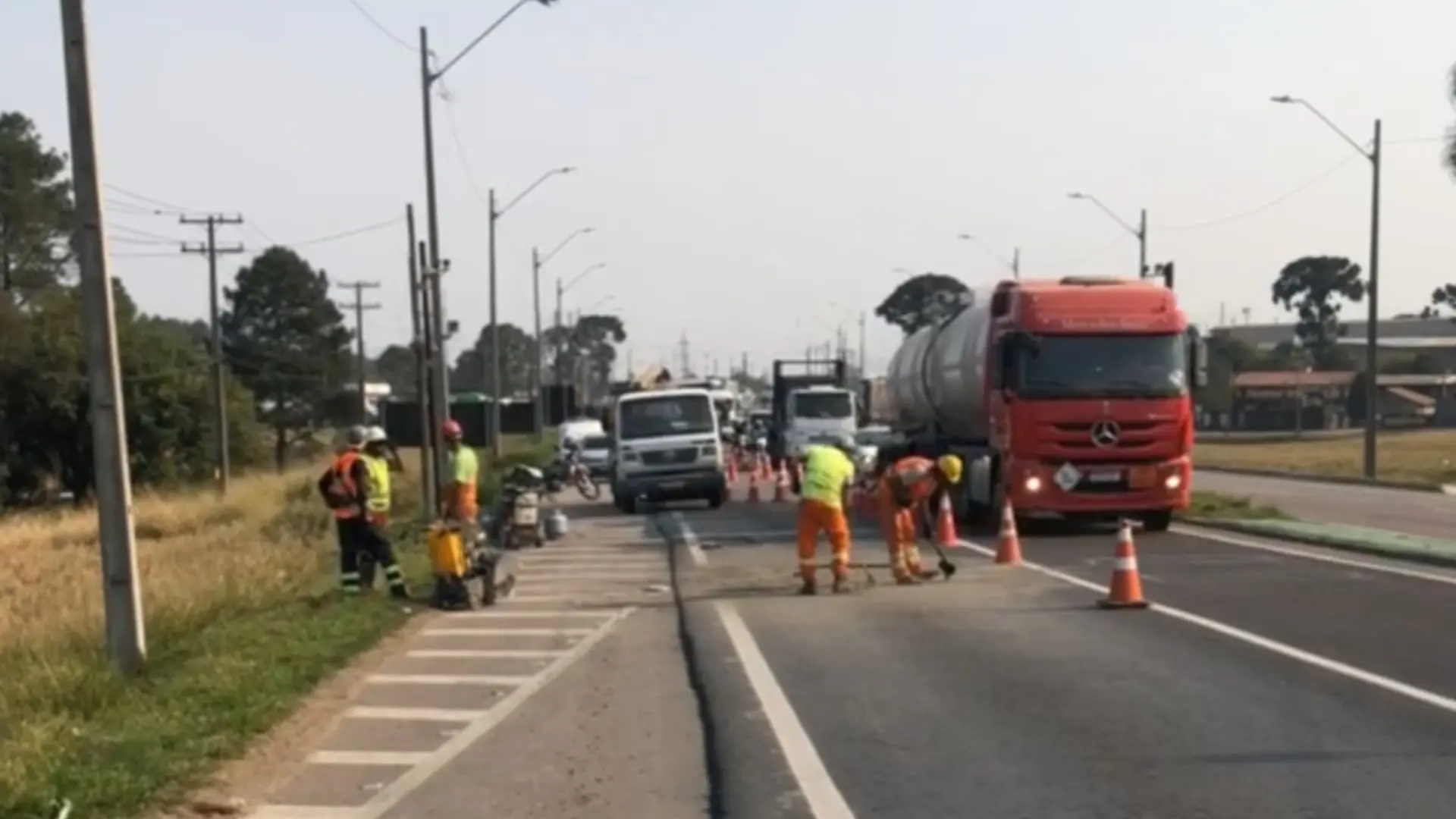 Manutenção na lombada eletrônica causa lentidão na Rodovia do Xisto