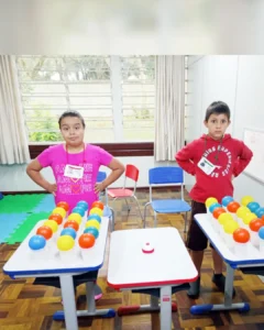 Apadrinhe uma das cartinhas de Natal escritas pelos estudantes do CMAEE-TGD