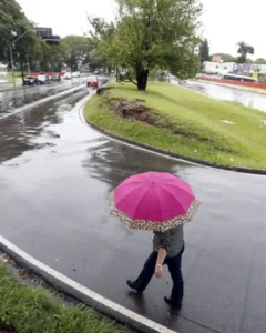 Semana será marcada com chuva e temperatura atingindo 27°C