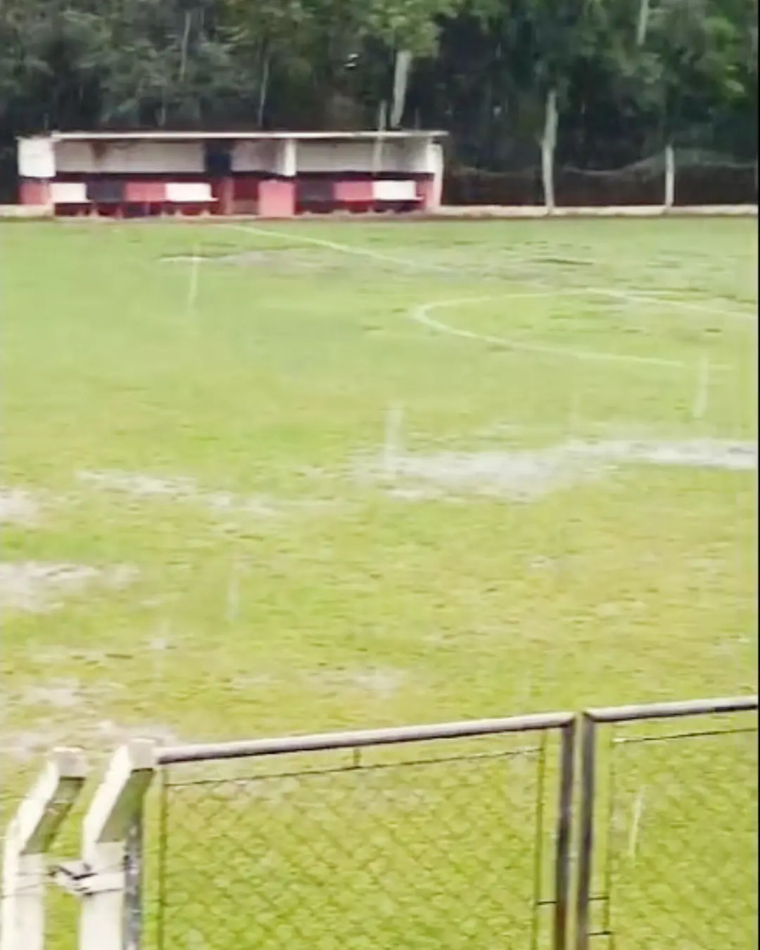 Chuva causa cancelamento dos jogos da 5ª rodada da Copa Verão