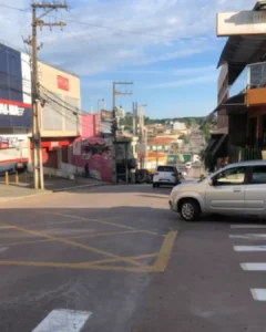 Movimento foi registrado no cruzamento da Dr. Claudino dos Santos com a Carlos Cavalcanti