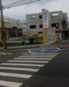 Trânsito seguiu sem complicações na esquina da Vitor do Amaral com a Miguel Bertolino Pizato