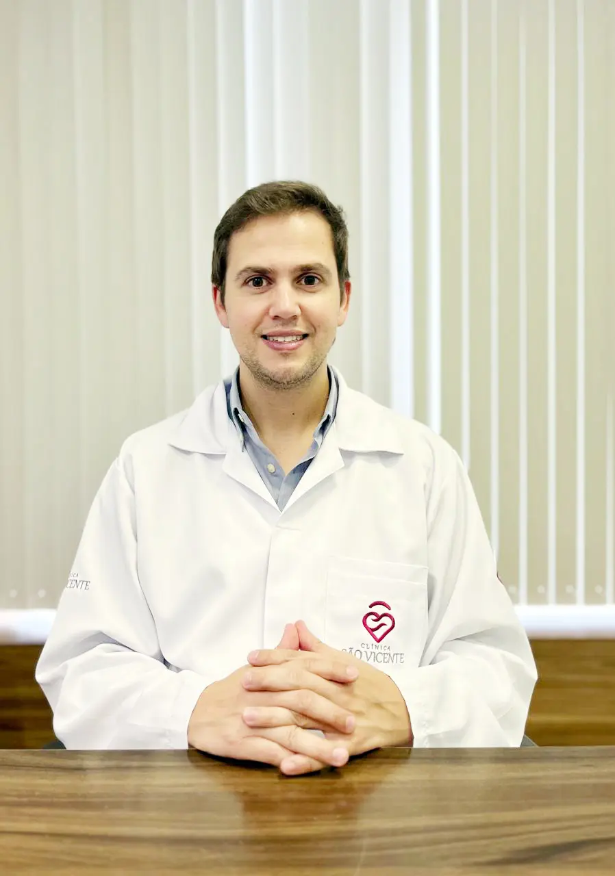 Médico alerta para a importância do diagnóstico precoce do câncer colorretal