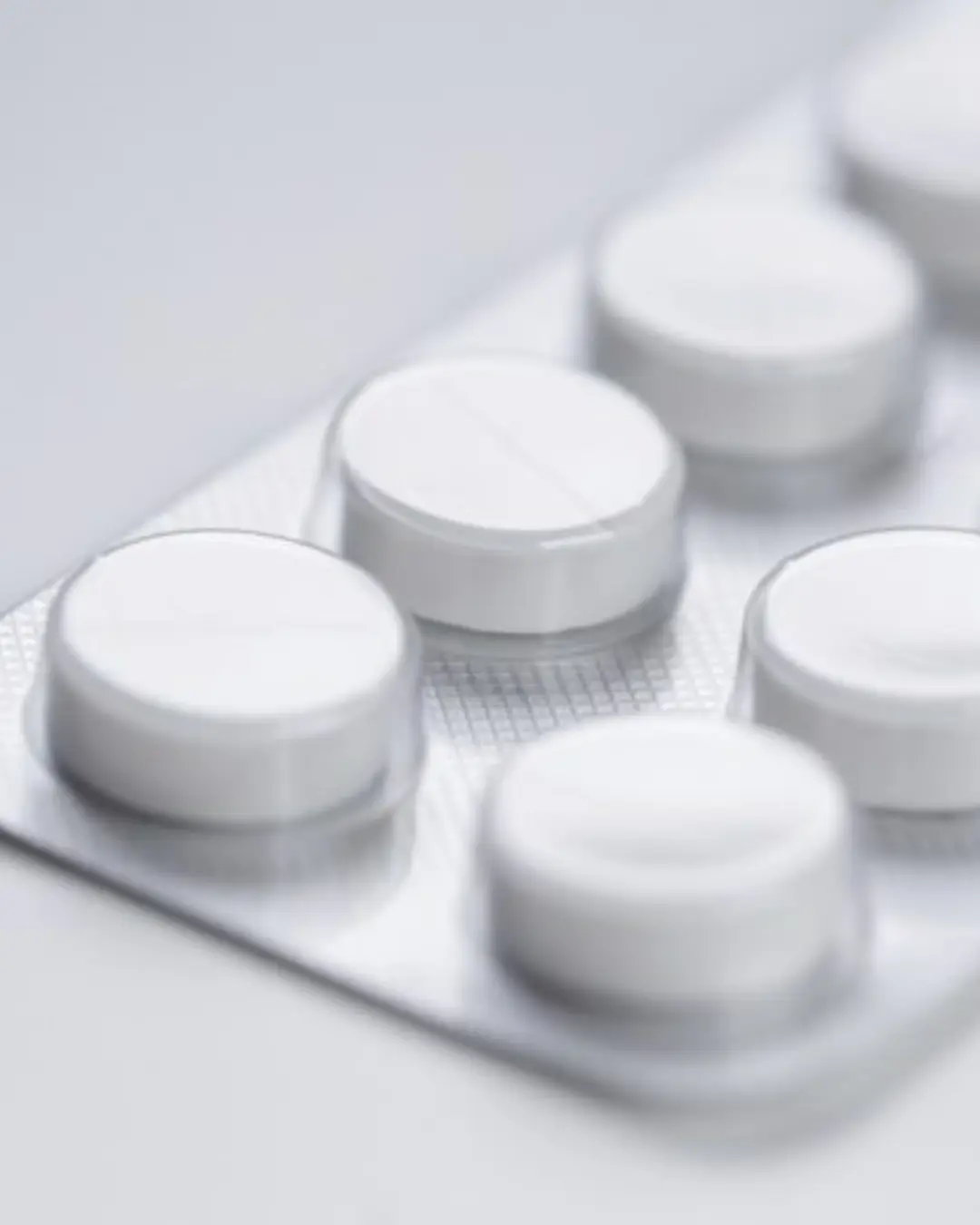 Por que o Conselho Nacional de Medicina vem recomendando aos médicos a não prescreverem Nimesulida?