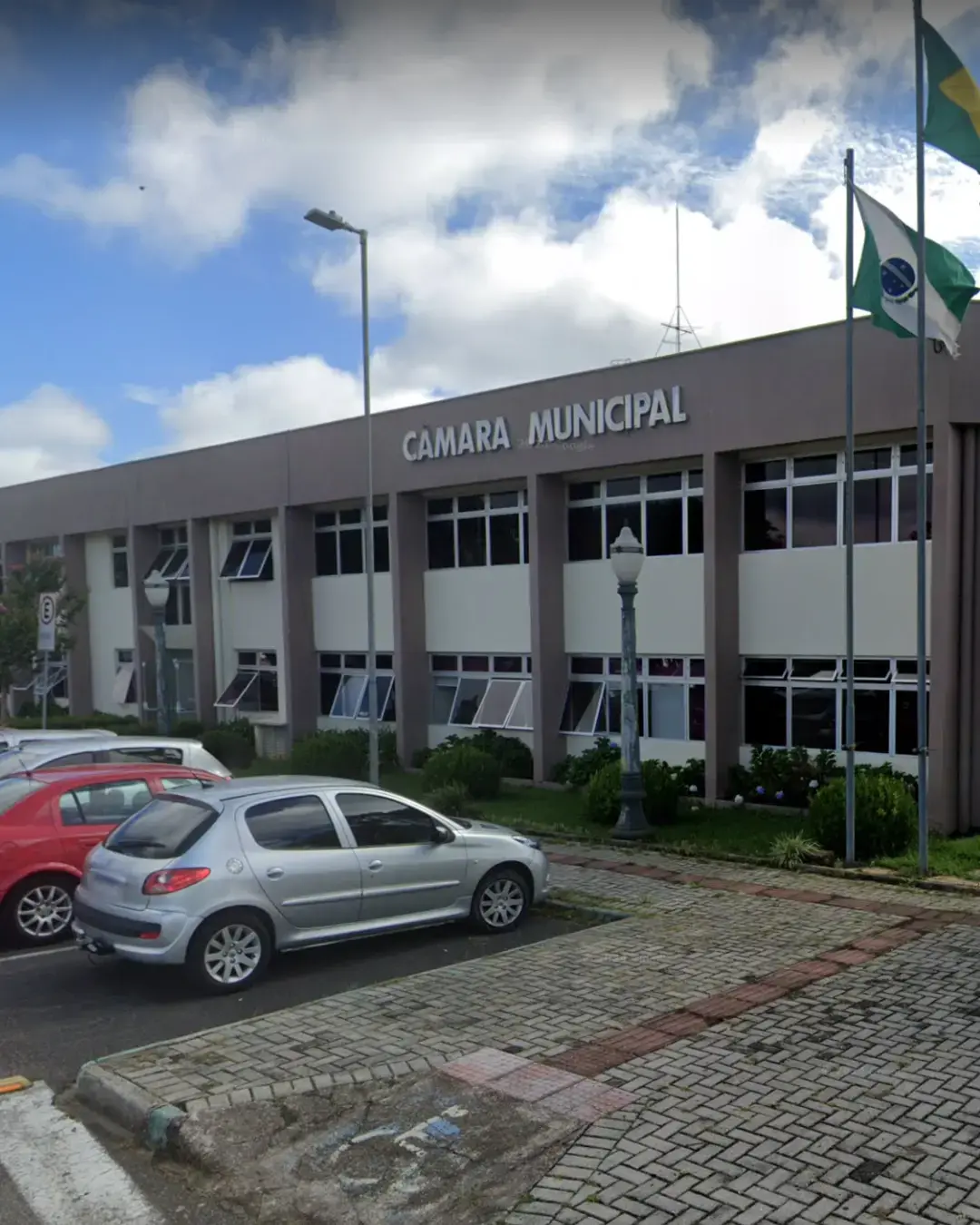 NP: Constitucionalidade de projeto de lei coloca vereadores em lados opostos na Câmara