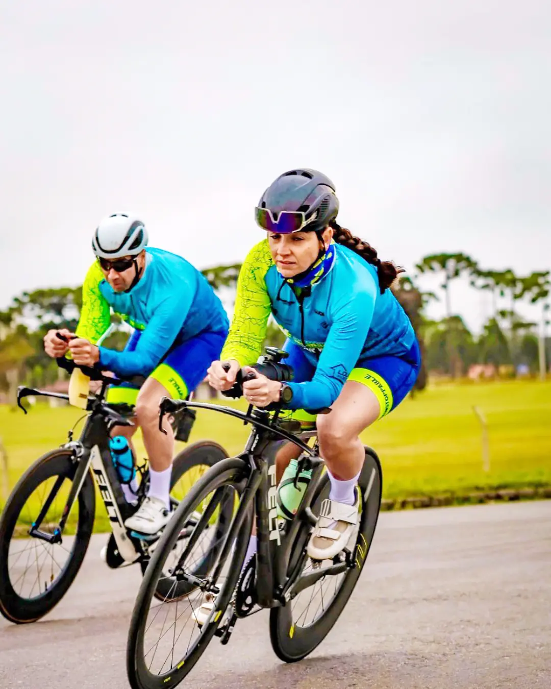 Carlin e Ana Paula vão encarar o Ironman de Florianópolis no domingo (1º)