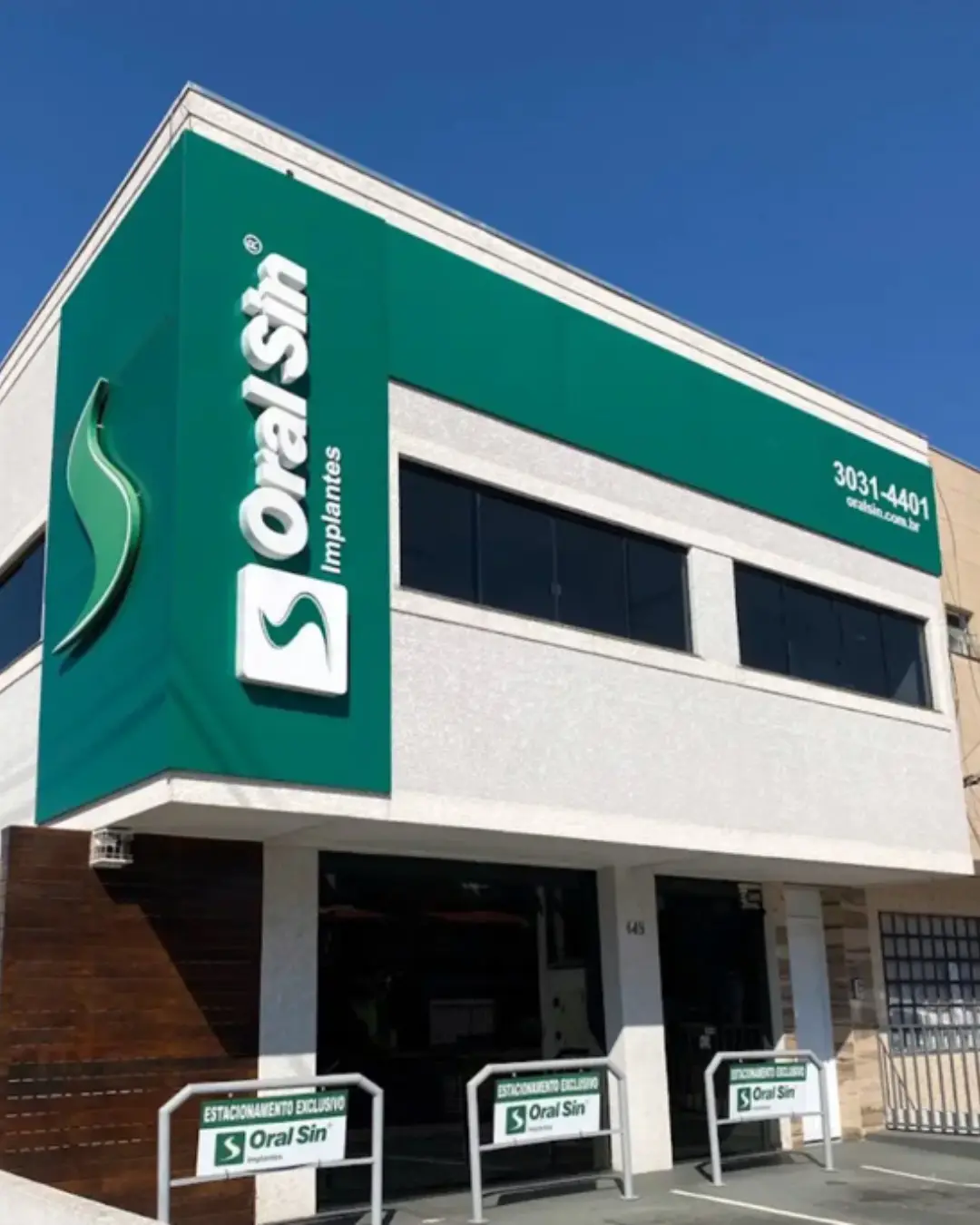 Oral Sin oferece condições especiais na realização de procedimentos para aposentados e pensionistas