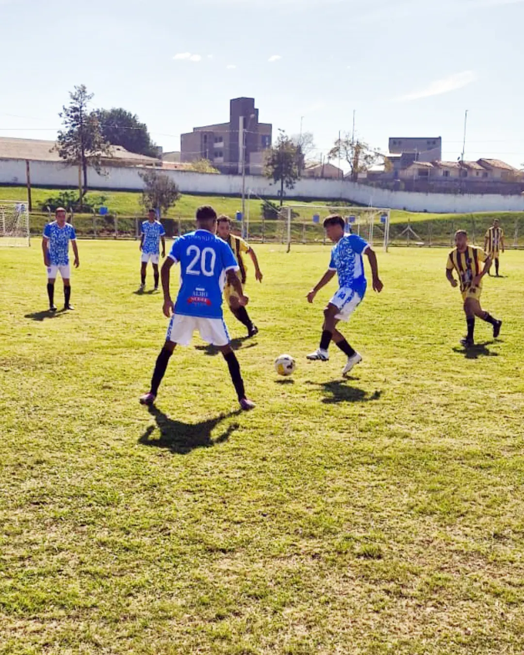Ânimos esquentaram na rodada que definiu semifinalistas da Primeirona Municipal