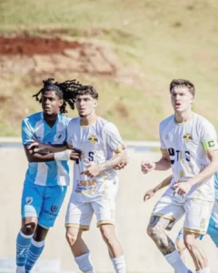 Araucária EC perde para o Londrina e chance de classificação no Paranaense Sub-20 fica mais distante