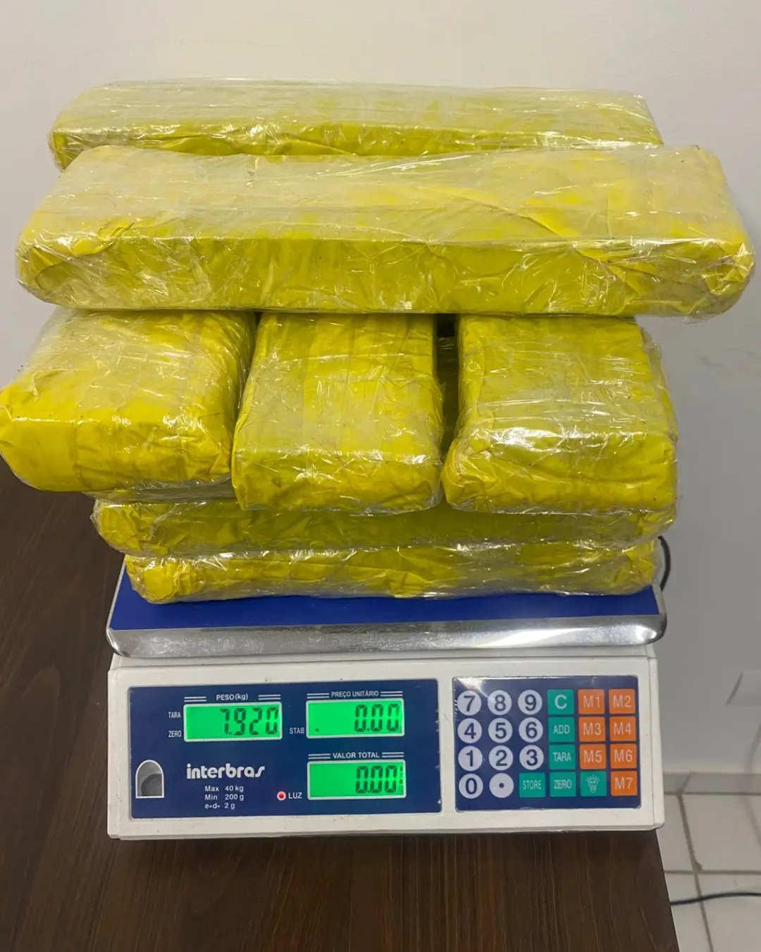 Bota na conta da PM! Policiais tiram 8KG de maconha das ruas de Araucária