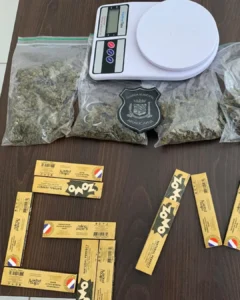 Denúncia de motoboy que estaria levando maconha para Antonina fez GMA prender casal traficante