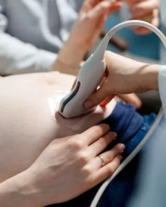 Médico orienta como as mamães podem identificar riscos durante a gestação