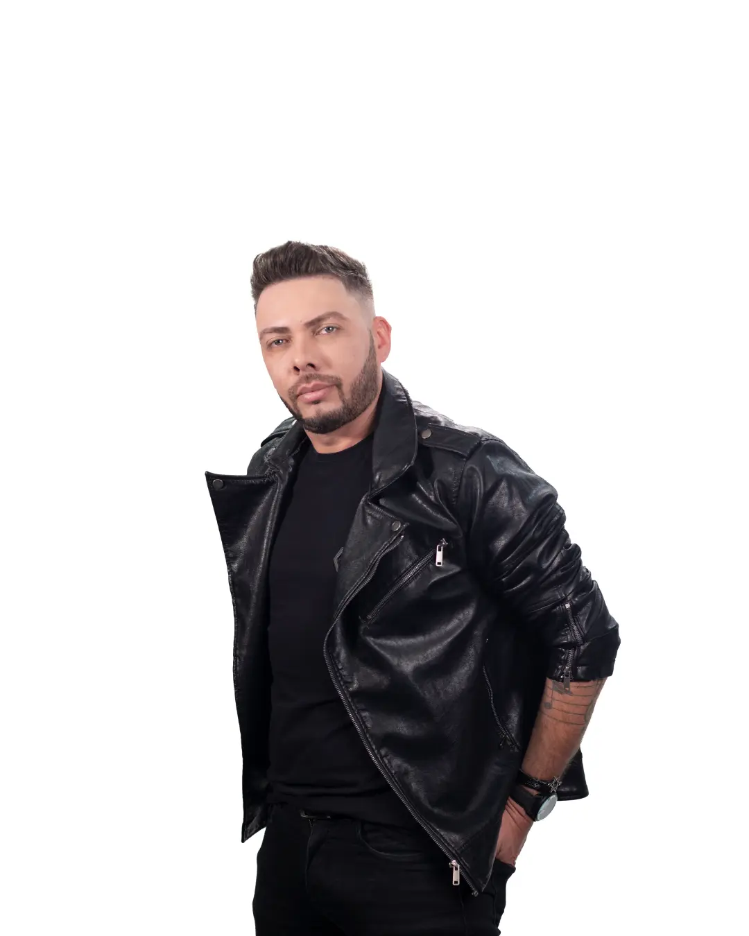 Tá chegando a hora! Show dos 25 anos de carreira do cantor Bachega ainda tem ingressos disponíveis