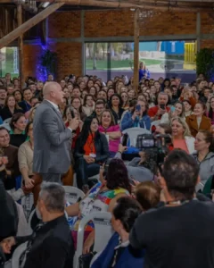 Congresso Conhecer reúne educadores em Araucária com foco na formação docente e no futuro da educação