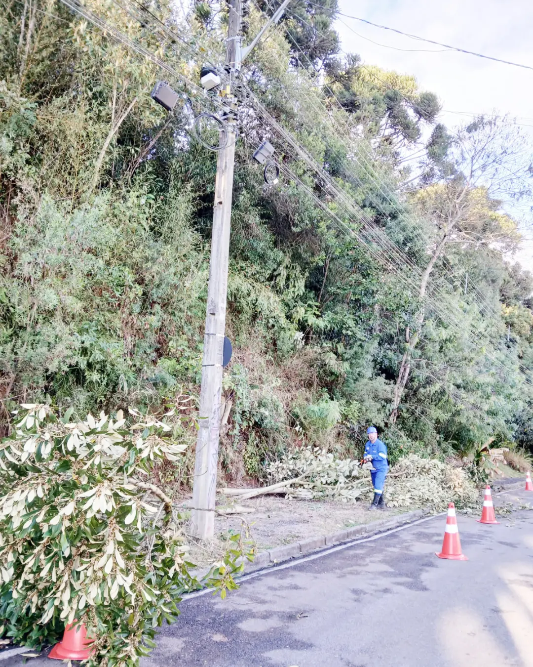 Empresários e moradores cobram da Copel solução para as frequentes quedas de energia