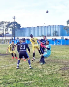 Grêmio Araucariense e Contenda são os finalistas da Primeirona Municipal