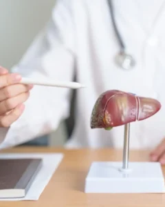Hepatite viral representa grande risco à população por ser uma doença silenciosa