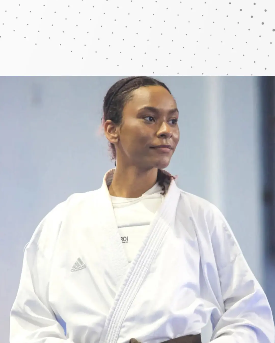 Karateca Raquel Prestes representa cidade paulista em competição e ganha medalha