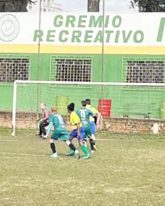 Líder da Copa da Amizade, Costeira FC enfrentará o Sobe Iguaçu na 17ª rodada