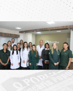 Oral Sin Araucária oferece condições especiais para os vovôs e vovós neste mês dedicado a eles