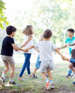 Pais devem manter alguns cuidados essenciais durante as férias escolares dos filhos