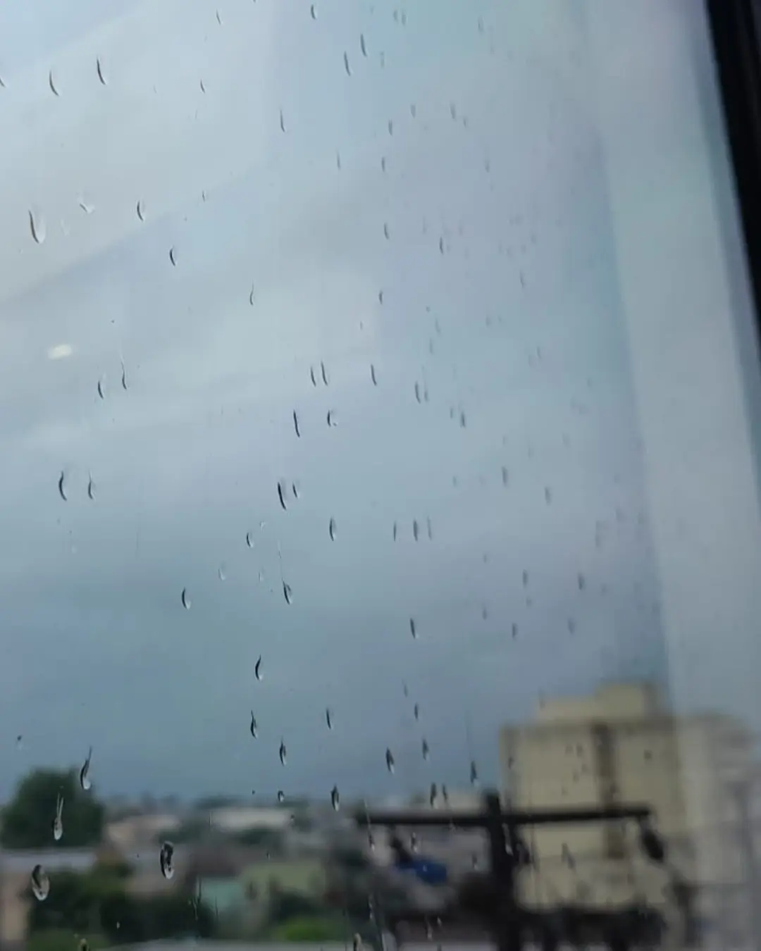 Previsão do tempo marca chuva para este domingo (27)
