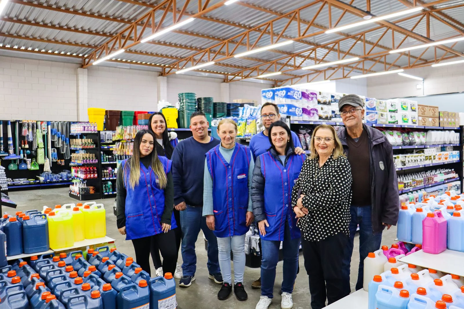 Pazetudo Produtos de Limpeza comemora 29 anos de empresa em Araucária
