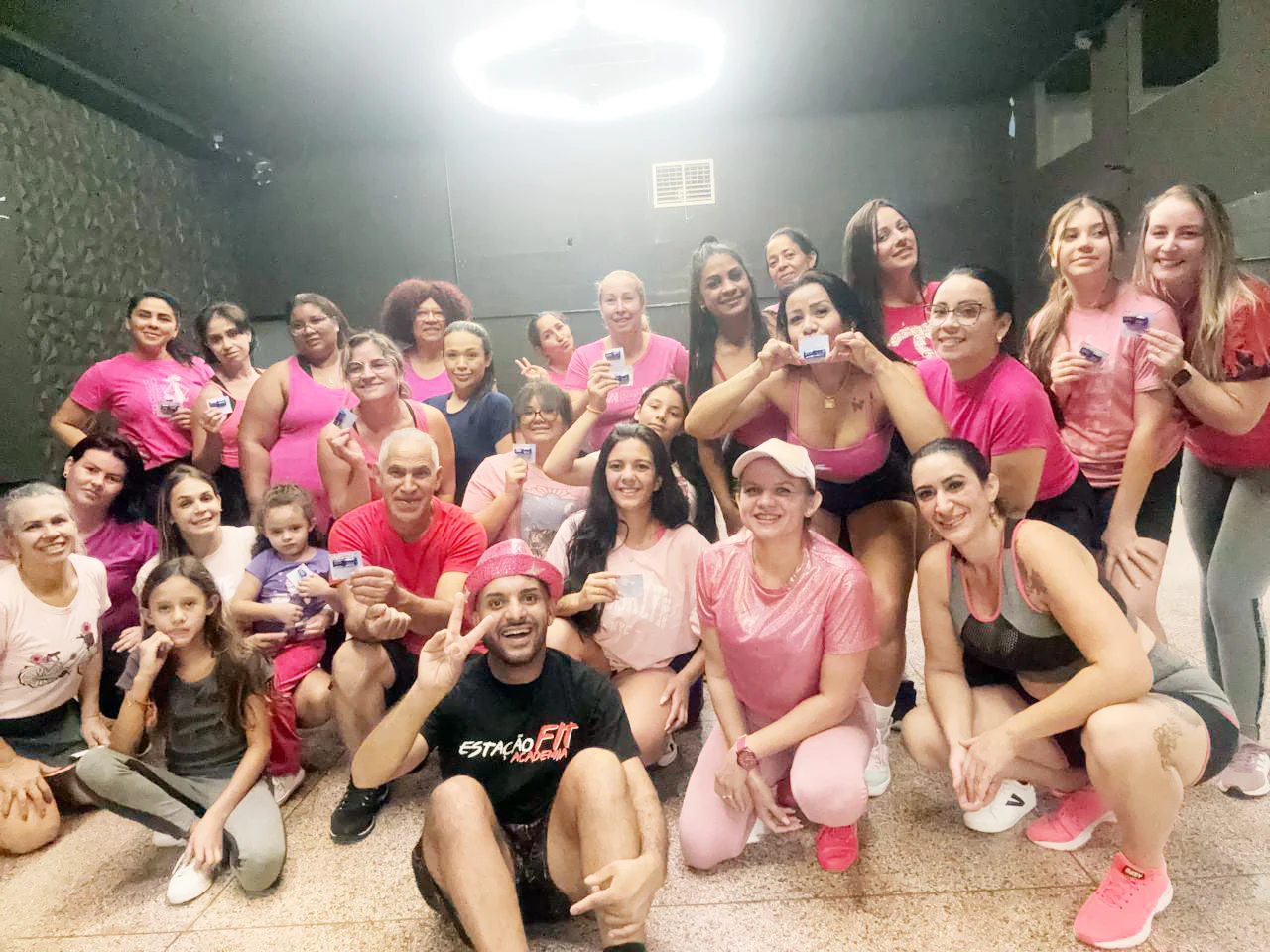 Voluntários ajudam a mudar a realidade em muitas comunidades