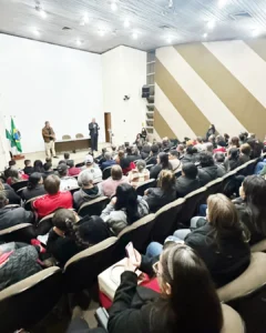 NP: Lideranças comunitárias voltam a ser recebidas na Prefeitura